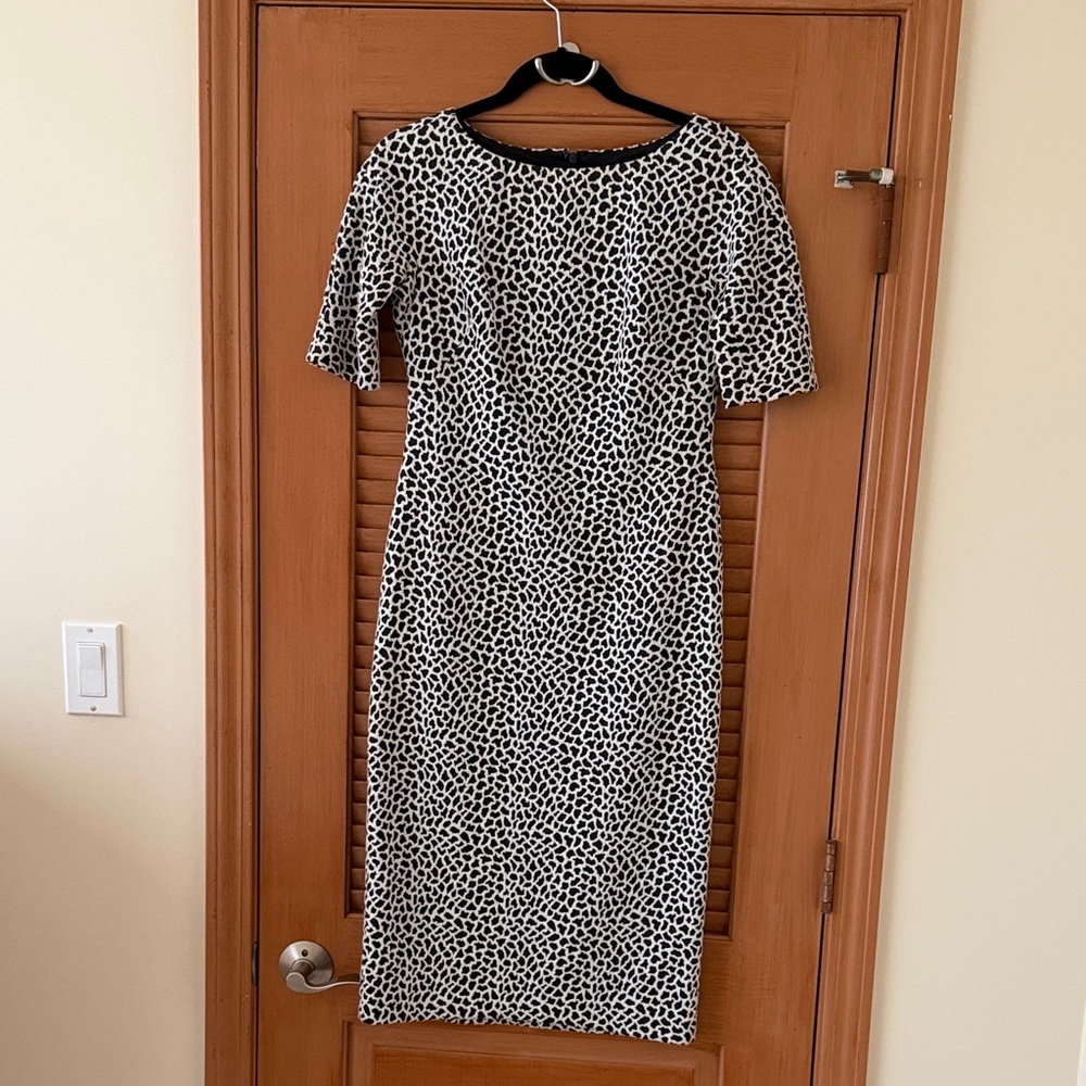 Maggy London Black and White Midi Dress
